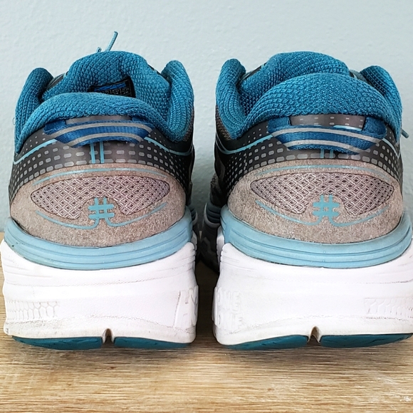 HOKA ONE ONE Women's Conquest 3 Running Shoes (11) Gray, Blue, White - Picture 5 of 7